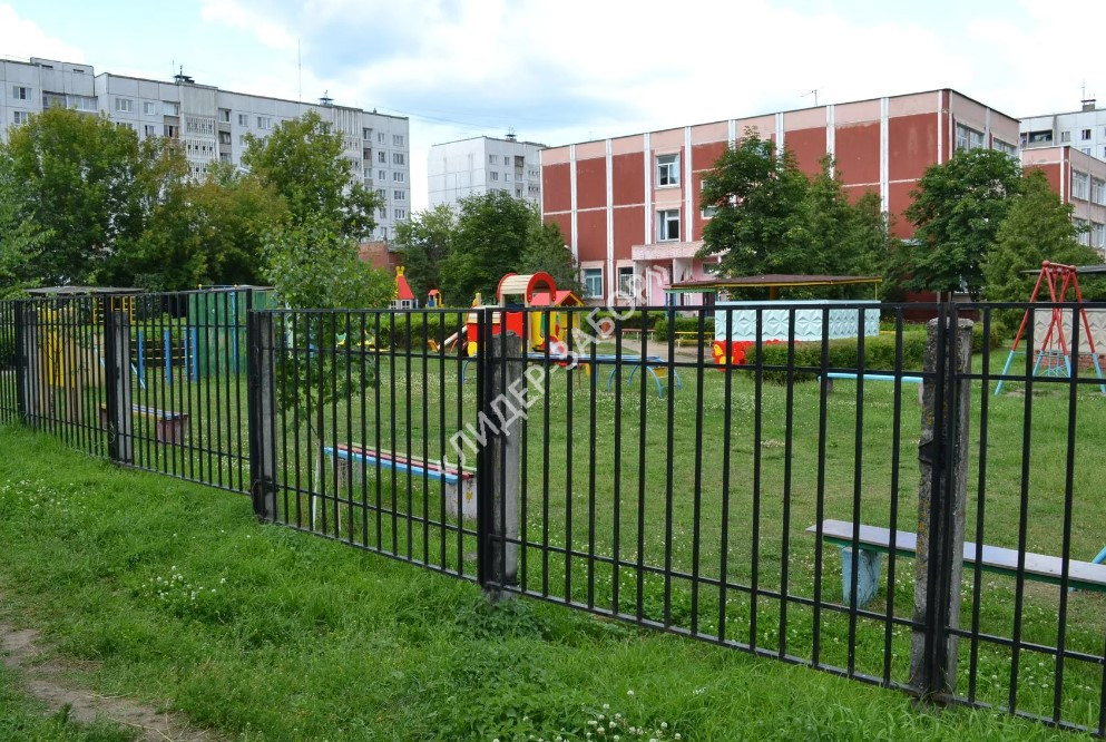 Цена Забор для детского сада черный металлический в Москве Купить Забор для детского сада черный металлический